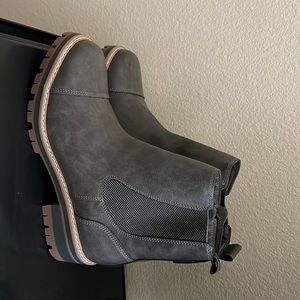 Time and Tru Grey Chelsea Boots